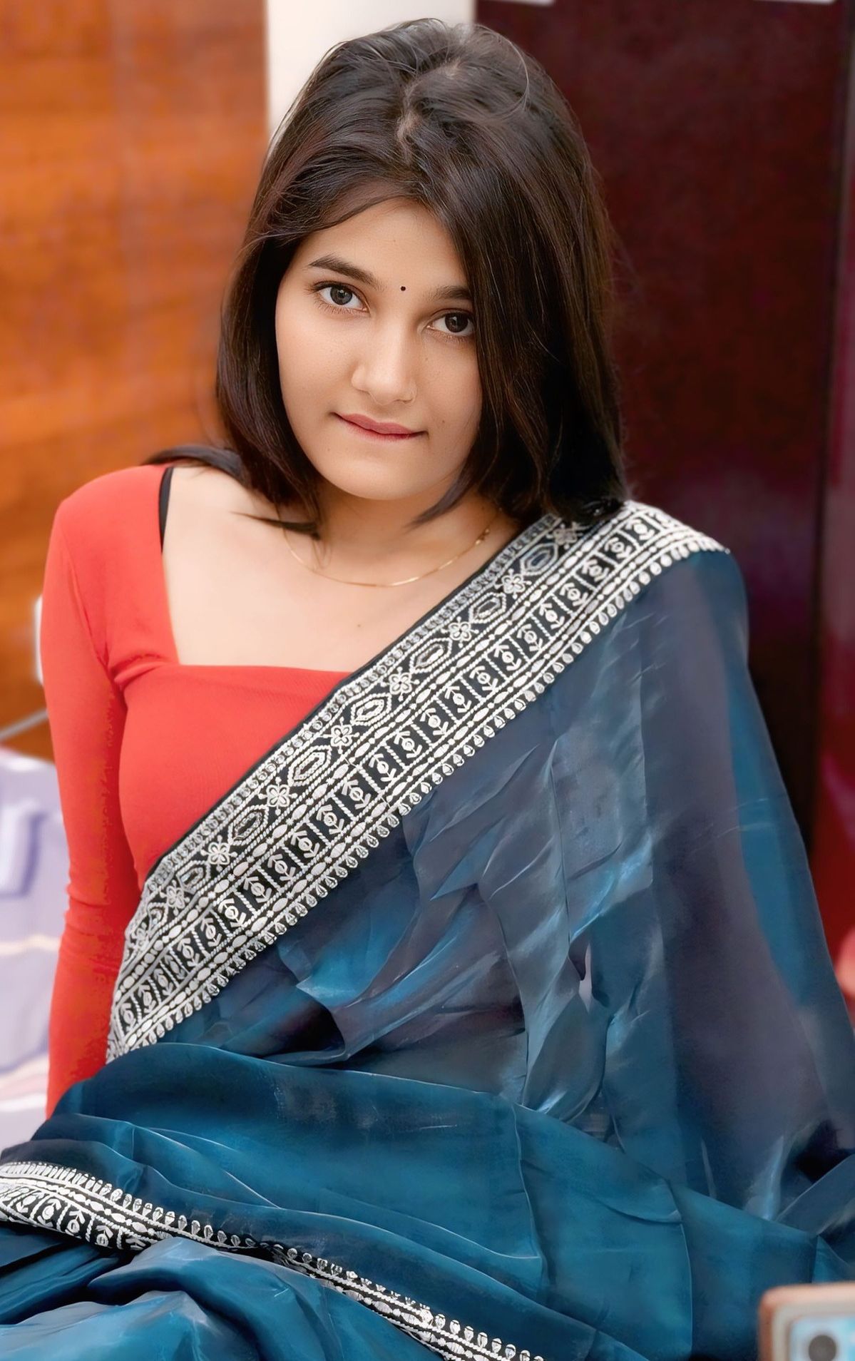 Daman housewife Call Girl